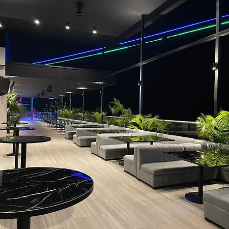 Moderno Apartamento En Avenida Balboa パナマ・シティー エクステリア 写真