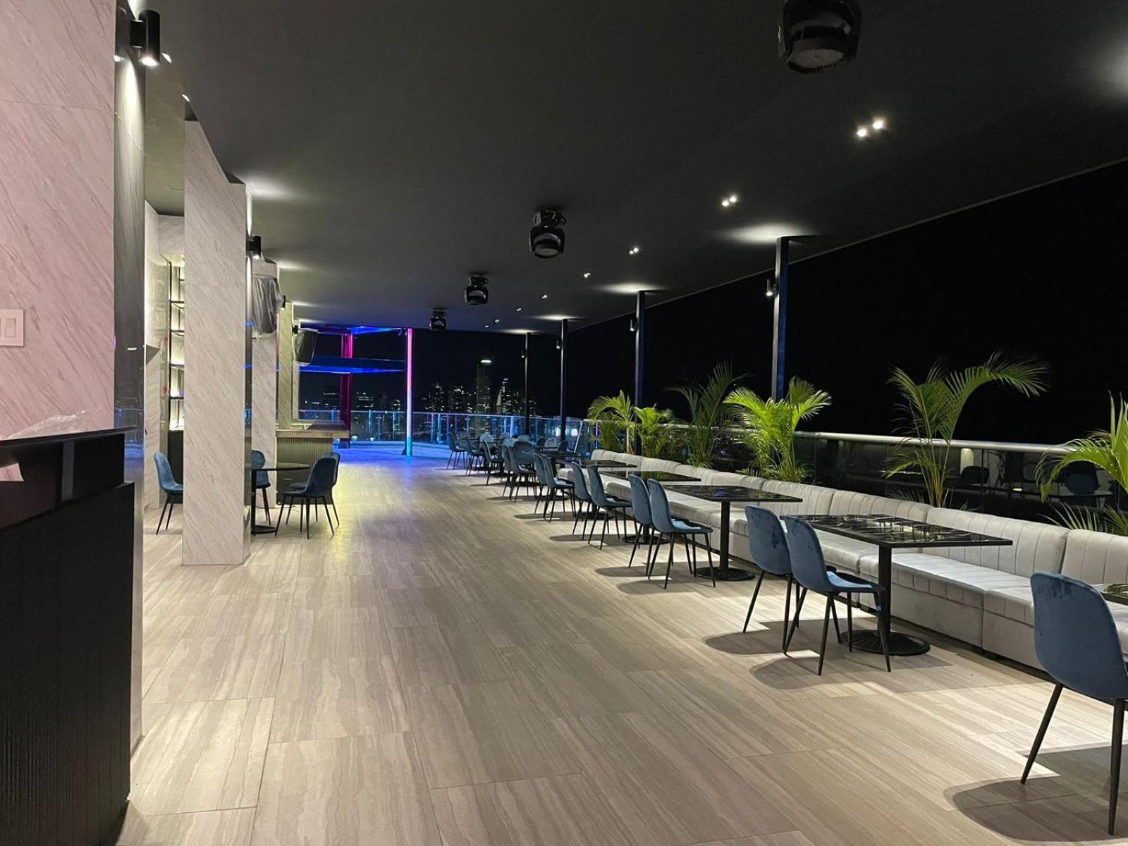 Moderno Apartamento En Avenida Balboa パナマ・シティー エクステリア 写真